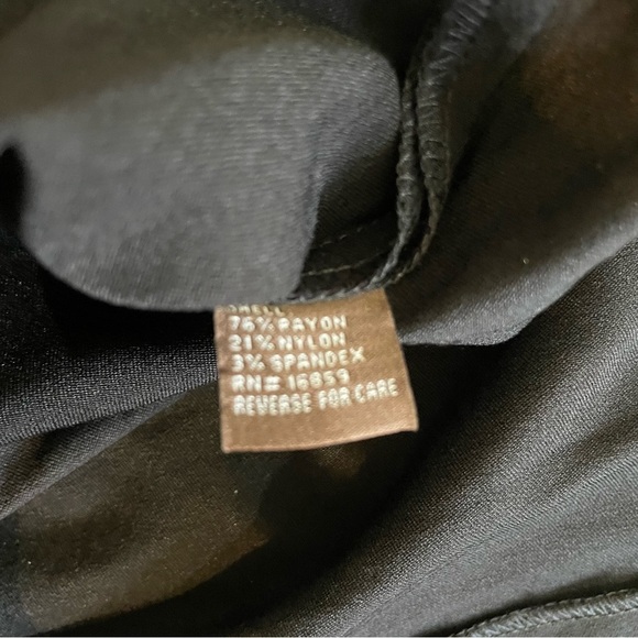 J. McLaughlin Black Lightweight Pants Trousers Women’s Size 10 Side Zip Classic - Picture 3 of 8